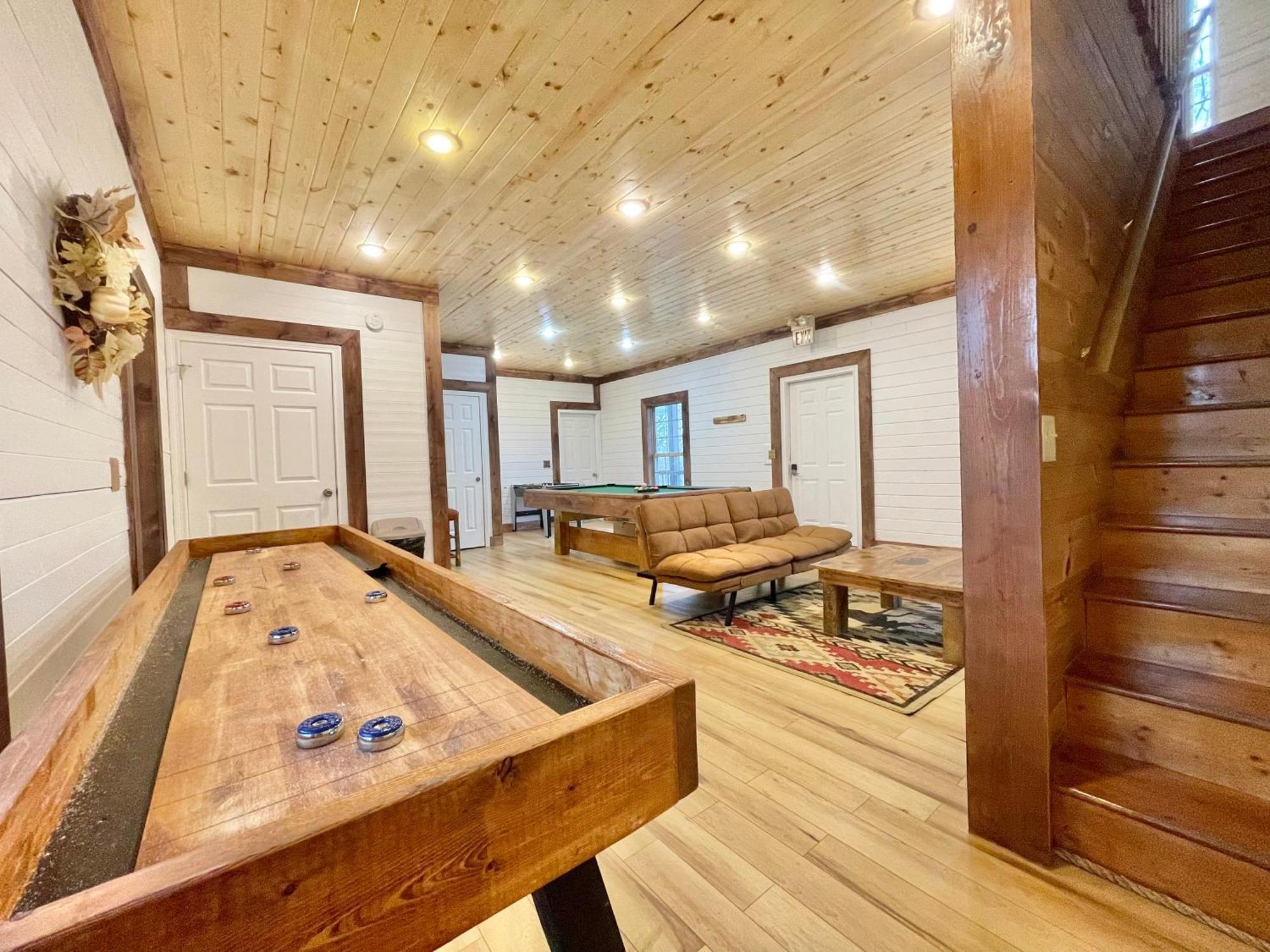 Lazy Bear Cabin Сивиървил Екстериор снимка