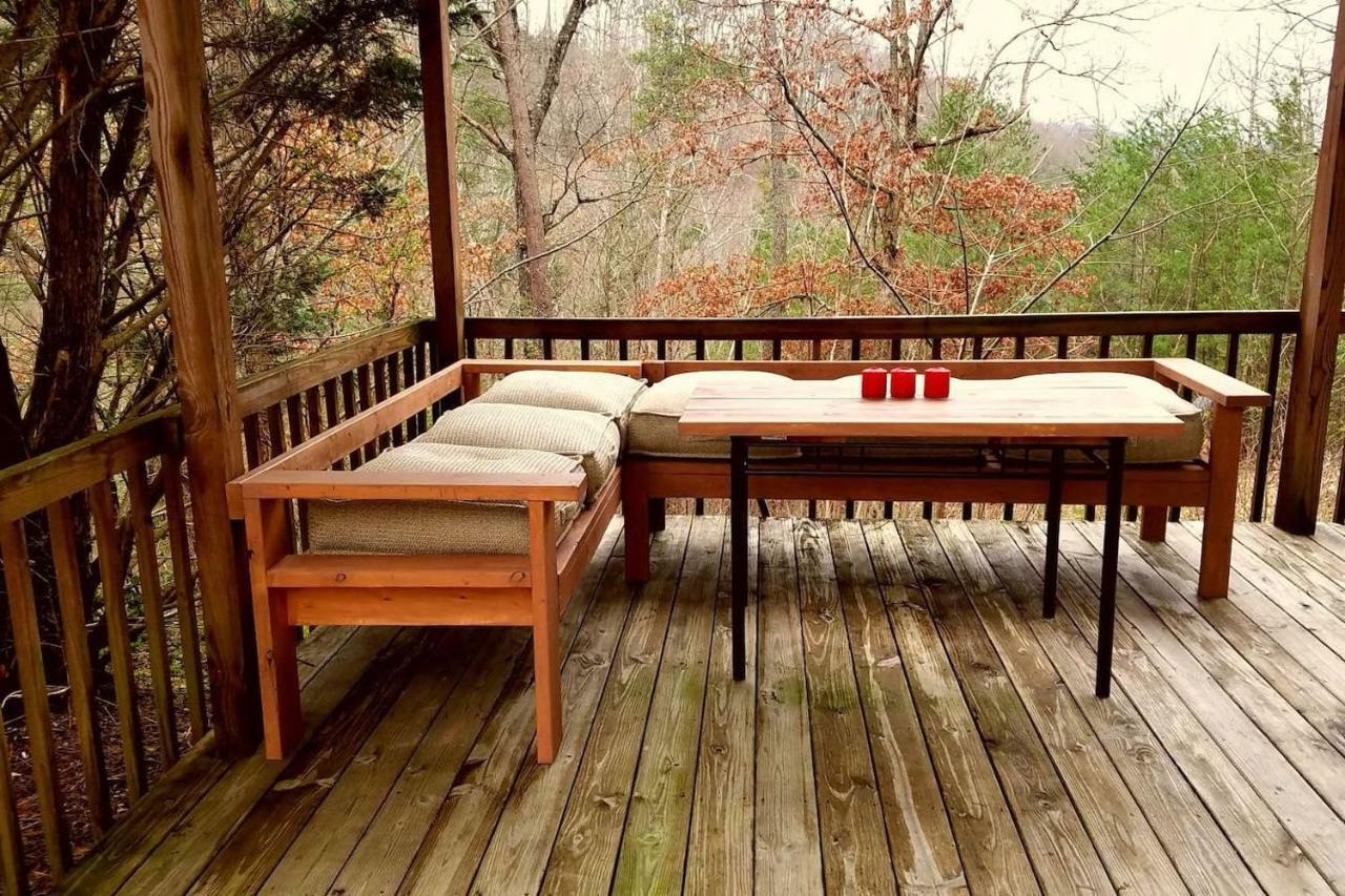 Lazy Bear Cabin Сивиървил Екстериор снимка